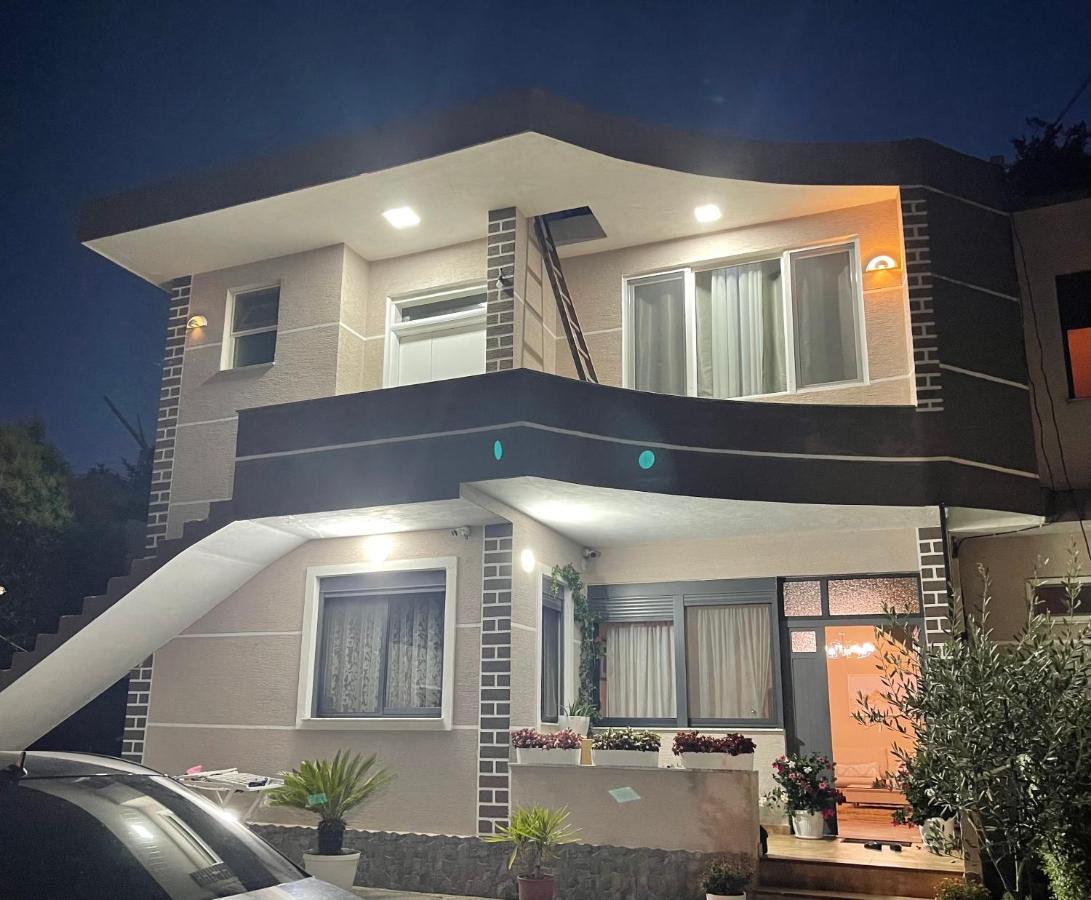 Vila Gjergji Durres Exterior photo